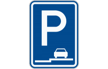 Dopravní značka „Parkoviště (stání na chodníku podélné)“ (č. IP 11e) označuje místo, kde je dovoleno zastavení a stání podélně na chodníku. Symbol ve spodní části značky, který může být obrácen, vyznačuje stanovený způsob stání na parkovišti. Tento symbol může být vyznačen i na dodatkové tabulce. Poloha vozidla musí odpovídat poloze vyjádřené symbolem uvedeným na značce nebo na dodatkové tabulce. Na tomto místě nesmí zastavit ani stát vozidlo o celkové hmotnosti převyšující 3 500 kg, jednonápravový traktor, motorový ruční vozík ani pracovní stroj samojízdný. Tato značka neukončuje platnost dopravních značek „Zákaz zastavení“ (č. B 8) „Zákaz stání“ (č. B 29). Poloha vozidla musí odpovídat poloze vyjádřené symbolem uvedeným na značce nebo na dodatkové tabulce. Na tomto místě nesmí zastavit ani stát vozidlo o celkové hmotnosti převyšující 3 500 kg, jednonápravový traktor, motorový ruční vozík ani pracovní stroj samojízdný. TestImage
